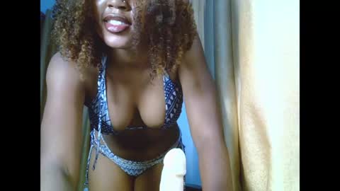 sweetmila9 online show from April 11, 2026, 6:51 am