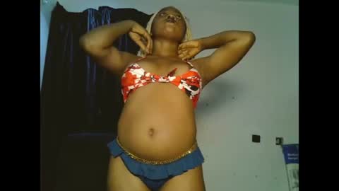 Snapshot of sweetmila9 chatting on July 16, 2026, 6:08 am sweetmila9 online show from July 16, 2026, 6:08 am
