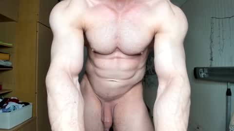 Lorenzo online show from February 19, 2025, 5:16 pm