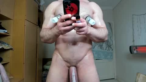 Lorenzo online show from October 8, 2025, 5:16 am