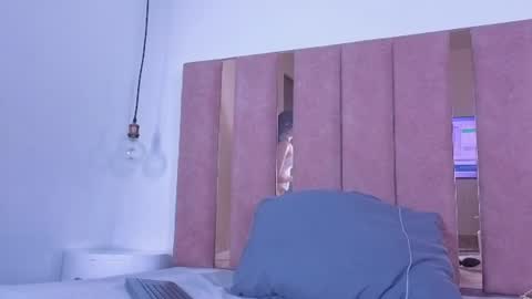 Snapshot of sweetniite chatting on June 17, 2026, 4:26 am Nite3 online show from June 17, 2026, 4:26 am