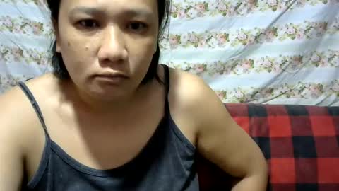 sweetnipples1987 online show from July 19, 2026, 7:50 pm