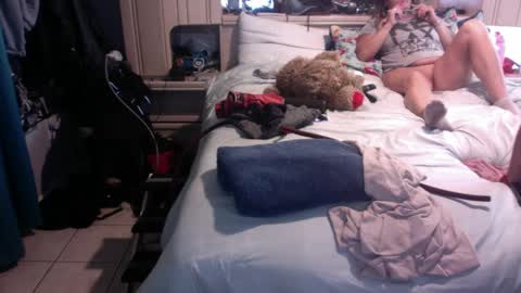 Snapshot of sweetnsexy95 chatting on December 9, 2024, 10:52 pm WeAim2PZzz online show from December 9, 2024, 10:52 pm