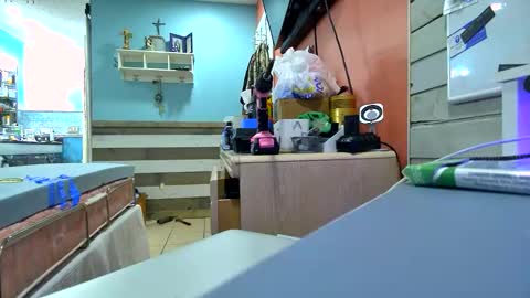 Snapshot of sweetnsexy95 chatting on February 17, 2025, 7:47 am WeAim2PZzz online show from February 17, 2025, 7:47 am