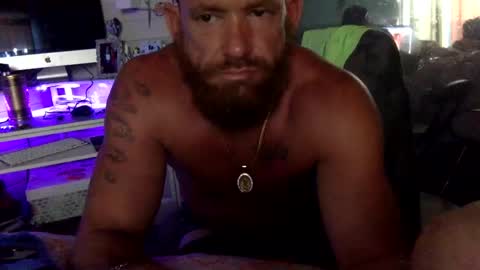 Snapshot of sweetnsexy95 chatting on March 4, 2025, 11:00 pm WeAim2PZzz online show from March 4, 2025, 11:00 pm