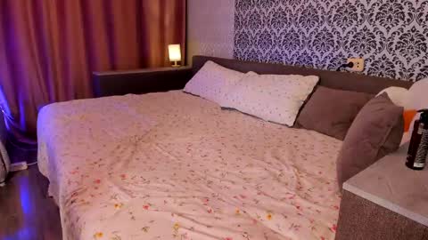 Snapshot of sweetp1ays chatting on February 17, 2025, 1:36 am Nastya and Johnny online show from February 17, 2025, 1:36 am