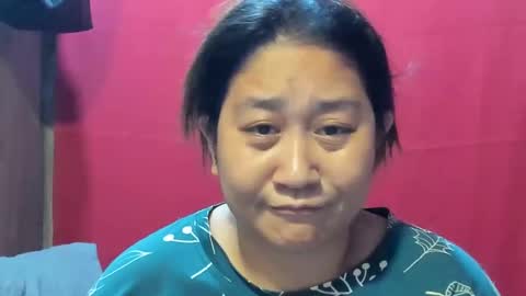 Snapshot of sweetpilipina88 chatting on December 3, 2024, 5:42 am MIA online show from December 3, 2024, 5:42 am