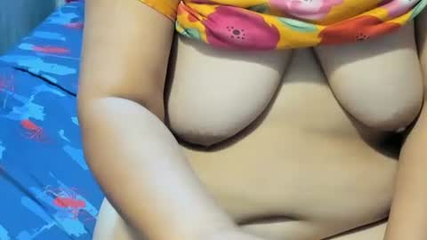 Snapshot of sweetpilipina88 chatting on December 10, 2024, 2:38 am MIA online show from December 10, 2024, 2:38 am