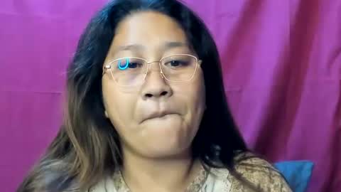 Snapshot of sweetpilipina88 chatting on December 14, 2024, 10:45 am MIA online show from December 14, 2024, 10:45 am