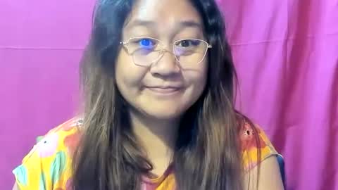 Snapshot of sweetpilipina88 chatting on December 25, 2024, 6:41 pm MIA online show from December 25, 2024, 6:41 pm