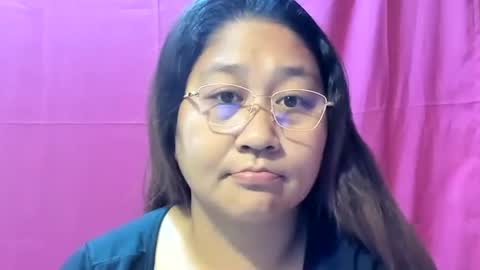 Snapshot of sweetpilipina88 chatting on January 2, 2025, 2:33 am MIA online show from January 2, 2025, 2:33 am