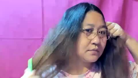 Snapshot of sweetpilipina88 chatting on January 6, 2025, 9:54 pm MIA online show from January 6, 2025, 9:54 pm