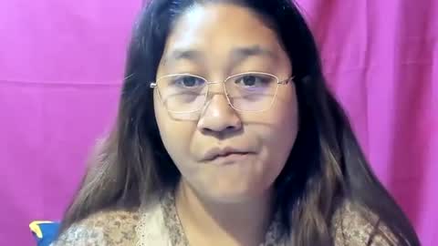 Snapshot of sweetpilipina88 chatting on January 9, 2025, 1:29 am MIA online show from January 9, 2025, 1:29 am