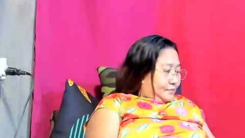 Snapshot of sweetpilipina88 chatting on January 23, 2025, 5:02 am MIA online show from January 23, 2025, 5:02 am