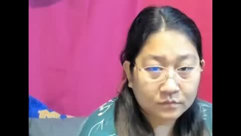 Snapshot of sweetpilipina88 chatting on February 22, 2025, 11:03 pm MIA online show from February 22, 2025, 11:03 pm