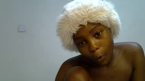 Snapshot of sweetrall chatting on February 7, 2026, 2:26 am Lilly online show from February 7, 2026, 2:26 am