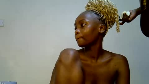 Lilly online show from March 16, 2026, 9:08 pm