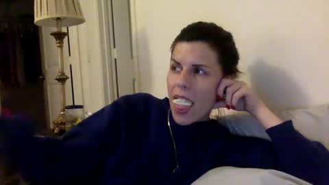 sweetriddance online show from February 26, 2026, 2:43 am