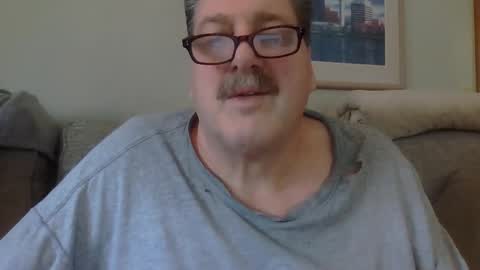 sweetbrowneyes623 online show from December 21, 2025, 1:18 pm