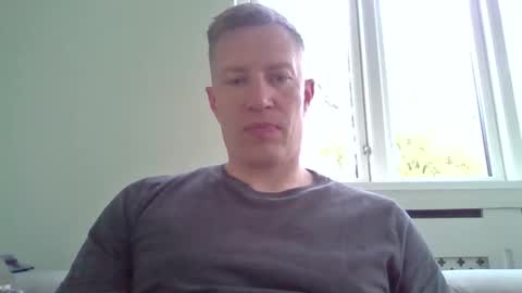 sweetsinner83 online show from May 6, 2026, 6:13 pm