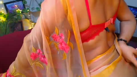 SweetSour online show from October 3, 2025, 11:46 pm