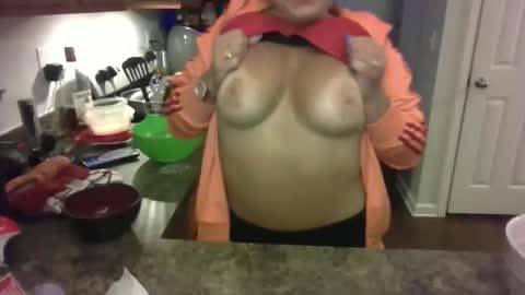 sweetsugar1979 online show from December 5, 2025, 7:21 pm