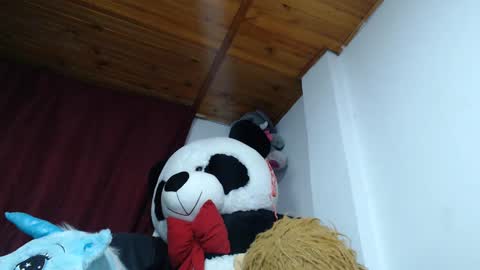 Snapshot of sweett_candy1 chatting on February 1, 2025, 6:00 am sweett_candy1 online show from February 1, 2025, 6:00 am