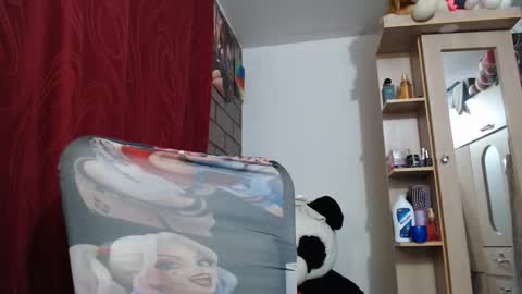 sweett_candy1 online show from April 6, 2026, 4:46 am