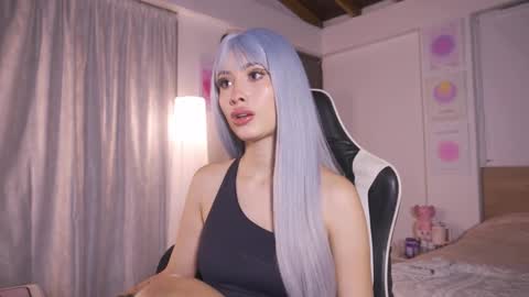 Snapshot of sweett_catt1 chatting on October 14, 2025, 3:51 am Cat independent model online show from October 14, 2025, 3:51 am