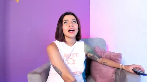 Snapshot of sweett_heartt_ chatting on February 16, 2025, 10:32 pm Lorena online show from February 16, 2025, 10:32 pm