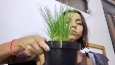 Snapshot of sweett_heartt_ chatting on March 5, 2025, 3:29 am Lorena online show from March 5, 2025, 3:29 am