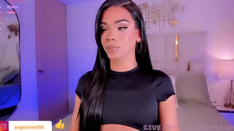Snapshot of sweett_shinexx chatting on May 12, 2026, 5:04 am angel online show from May 12, 2026, 5:04 am