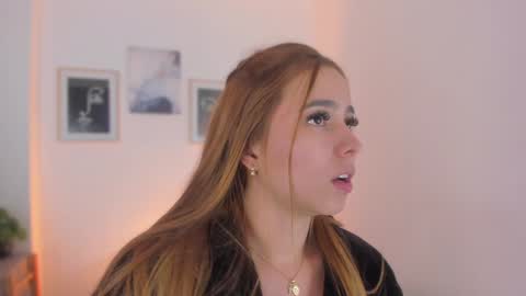 Snapshot of sweettammy_ chatting on December 24, 2024, 1:49 am Tammy online show from December 24, 2024, 1:49 am