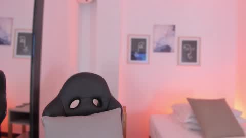 Snapshot of sweettammy_ chatting on February 11, 2025, 7:48 pm Tammy online show from February 11, 2025, 7:48 pm