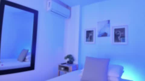 Snapshot of sweettammy_ chatting on February 21, 2025, 7:43 pm Tammy online show from February 21, 2025, 7:43 pm