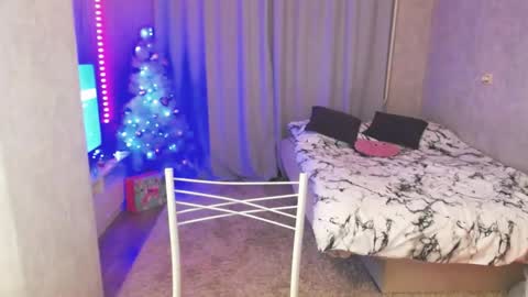SweetTChloe online show from December 30, 2024, 1:36 pm