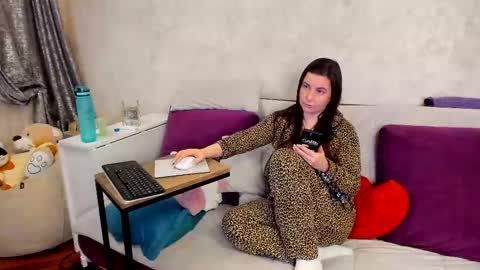 Snapshot of sweetteets24 chatting on February 21, 2025, 7:10 pm fansly SweetSofia24 online show from February 21, 2025, 7:10 pm