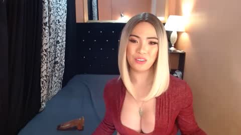 Snapshot of sweettrixiee chatting on December 7, 2024, 8:11 am Ms trixiee online show from December 7, 2024, 8:11 am