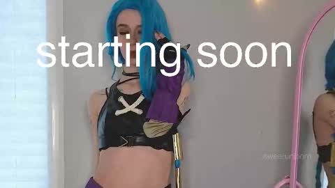 Snapshot of sweetuniporn chatting on September 28, 2025, 7:03 am Elis a little vacation Ill be here Saturday my schedules in bio online show from September 28, 2025, 7:03 am