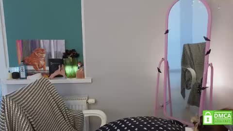 Elis  a little vacation Ill be here Saturday my schedules in bio online show from April 10, 2026, 7:57 am