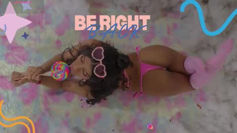 Snapshot of sweetviolet___ chatting on February 5, 2026, 11:59 am sweetviolet___ online show from February 5, 2026, 11:59 am