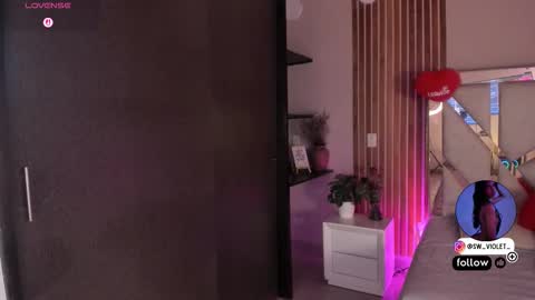 Snapshot of sweetviolet___ chatting on February 24, 2026, 12:25 pm sweetviolet___ online show from February 24, 2026, 12:25 pm