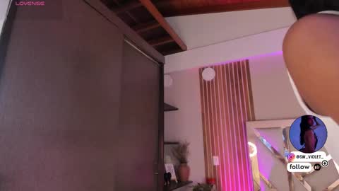 sweetviolet___ online show from May 13, 2026, 12:35 pm