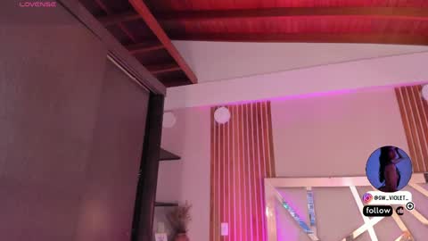 sweetviolet___ online show from May 28, 2026, 12:02 pm