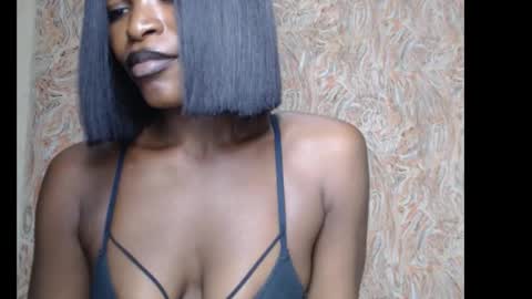 Snapshot of sweetxxboobsx chatting on September 27, 2025, 12:04 am sweetxxboobsx online show from September 27, 2025, 12:04 am