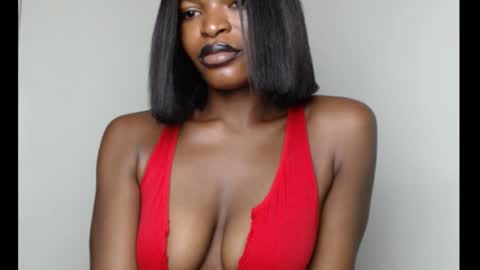 Snapshot of sweetxxboobsx chatting on November 19, 2025, 7:52 am sweetxxboobsx online show from November 19, 2025, 7:52 am