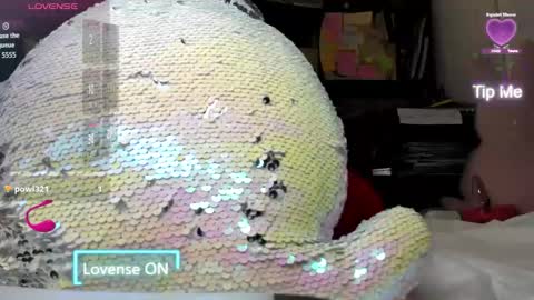 Snapshot of sweety_cum chatting on March 28, 2026, 10:09 pm Mia online show from March 28, 2026, 10:09 pm