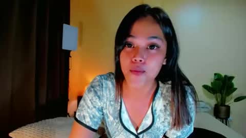 Snapshot of sweety_shane chatting on May 19, 2026, 2:12 pm sweety_shane online show from May 19, 2026, 2:12 pm