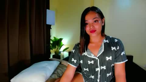 Snapshot of sweety_shane chatting on May 26, 2026, 3:19 pm sweety_shane online show from May 26, 2026, 3:19 pm