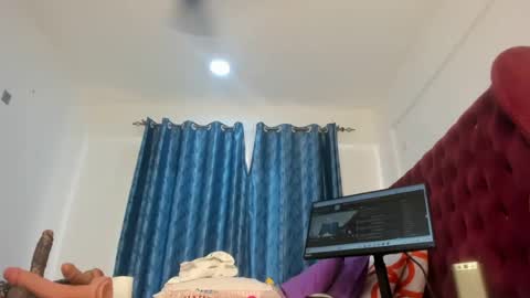 Snapshot of sweety_shawtys chatting on July 18, 2026, 6:17 am shawtyshasha online show from July 18, 2026, 6:17 am